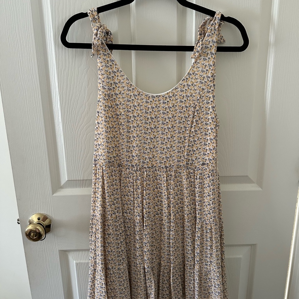 Alter’d State Floral Sleeveless Knot Tie Dress